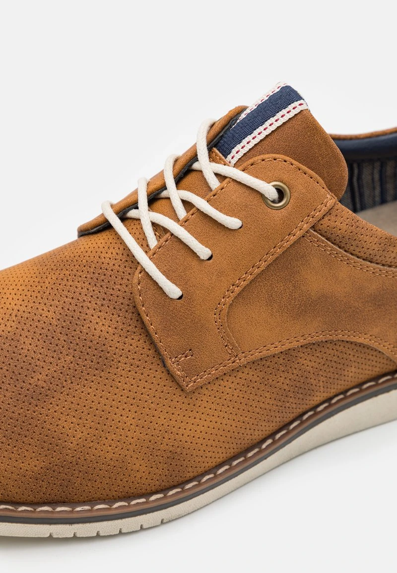 Pier One Sportlicher Schnürer - Cognac – Bild 6