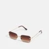 Pier One UNISEX - Sonnenbrille - Brown