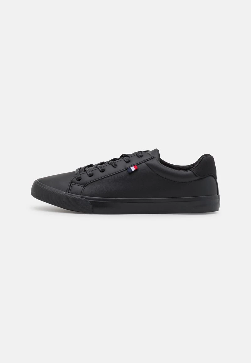 Pier One UNISEX - Sneaker Low - Black